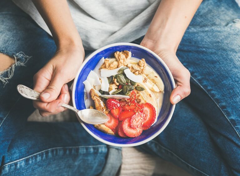 Alimentos infantables en un desayuno sorpresa de cumpleaños